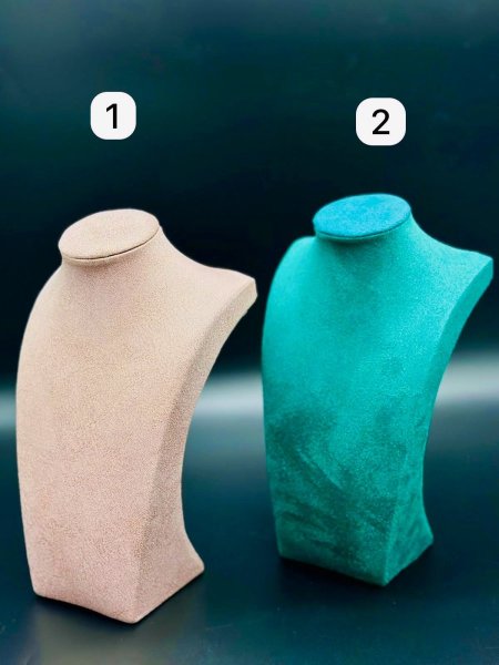ستاند عرض مجوهرات رقبة مخمل وسط   ( ارتفاع 25سم  - عرض 16سم )