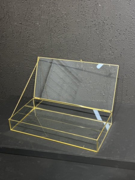 صندوق مجوهرات وإكسسوارات زجاجي مستطيل كبير ( عرض 40سم - ارتفاع  20سم )