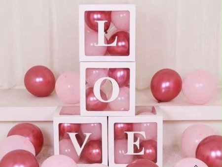 صندوق love كرتون زينة حفلات 4 قطع