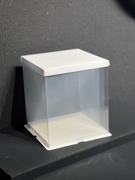 صندوق  بلاستيك شفاف مربع قاعدة كرتون + غطاء كرتون حجم صغير   ( ارتفاع 32 سم - طول وعرض 27*27 سم ) <br> <span class='text-color-warm'>سيتوفر قريباً</span>
